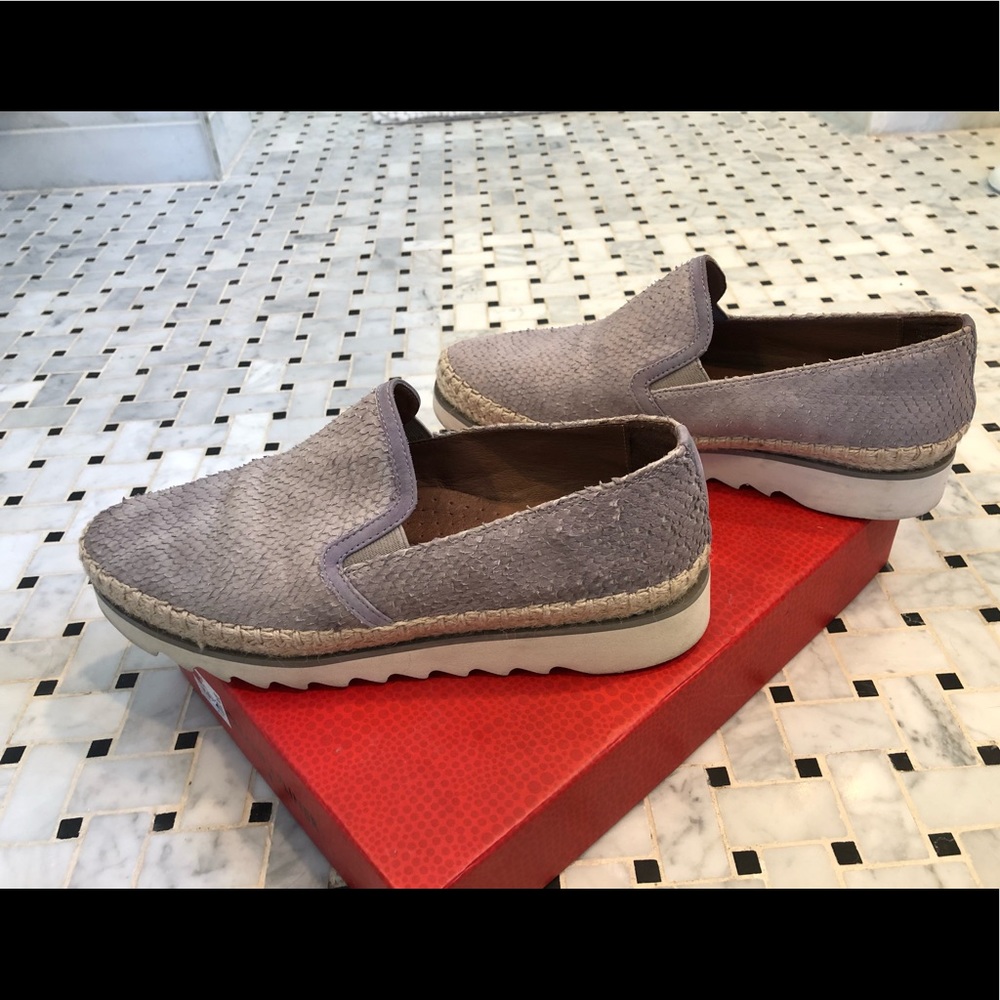 Donald J Pliner Millie size 7